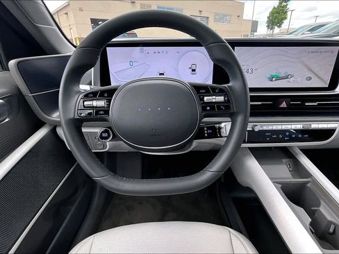 Used 2024 Hyundai Ioniq 6 SEL RWD image 5