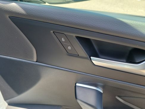 Used 2019 Volkswagen Jetta SEL FWD image 21