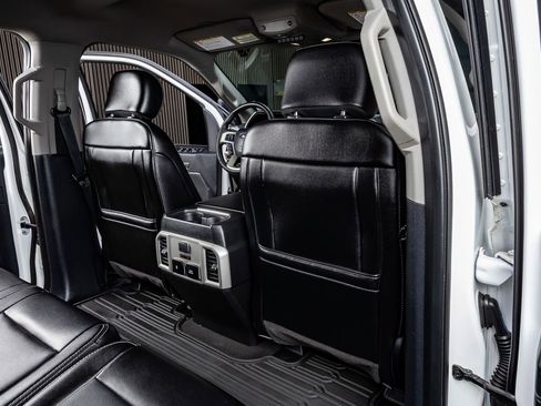 Used 2020 Ford F250 Lariat image 31