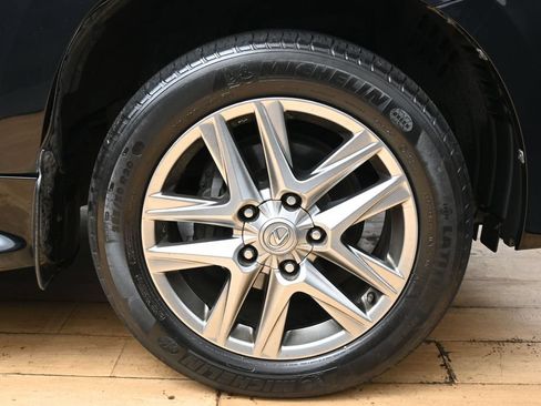 Used 2013 Lexus LX 570 4WD image 14