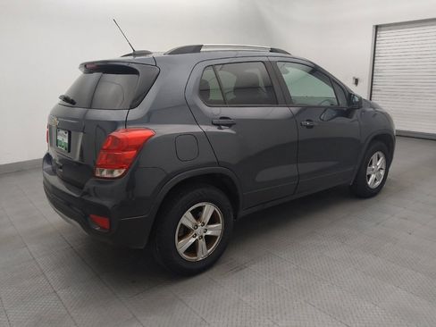 Used 2021 Chevrolet Trax LT w/ LT Convenience Package AWD/4WD image 10