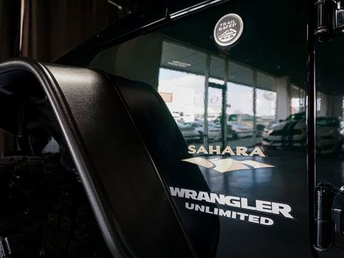 Used 2012 Jeep Wrangler Unlimited Sahara w/ Connectivity Group image 59