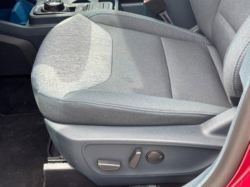 New 2026 Ford Maverick XLT w/ XLT Luxury Package FWD image 16