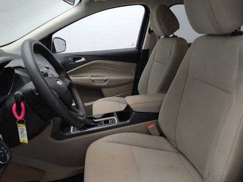 Used 2017 Ford Escape SE image 17