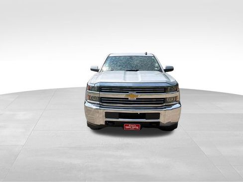 Used 2018 Chevrolet Silverado 2500 LT AWD/4WD image 8