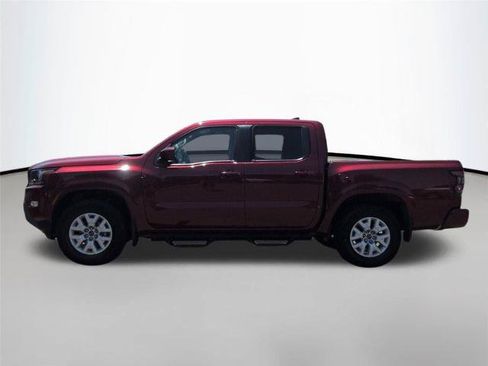 Certified 2022 Nissan Frontier SV RWD image 1