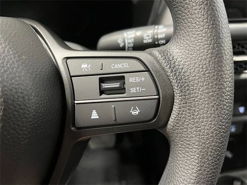 New 2026 Honda HR-V LX image 14