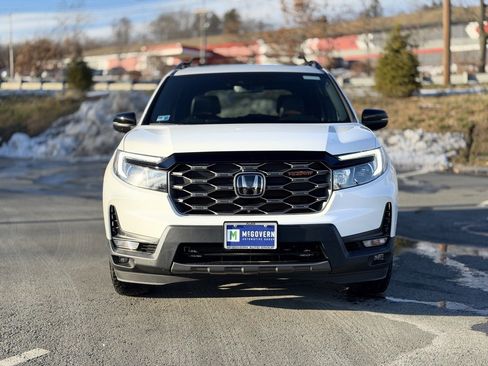 Used 2022 Honda Passport TrailSport image 10