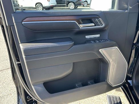 Used 2024 GMC Sierra 1500 Denali w/ Denali Reserve Package image 17