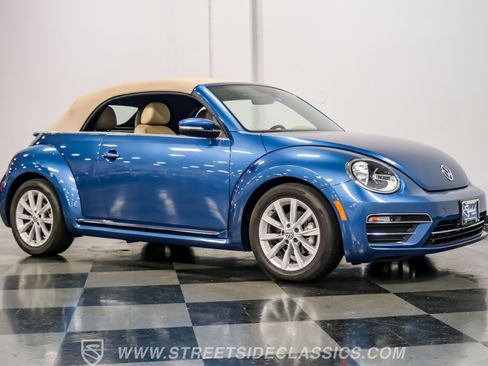 Used 2019 Volkswagen Beetle 2.0T Final Edition SEL image 14