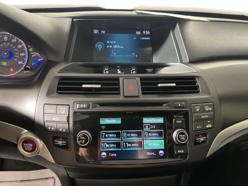 Used 2015 Honda Crosstour EX-L image 18
