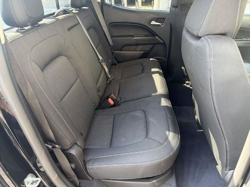 Used 2020 Chevrolet Colorado LT w/ Safety Package RWD image 15
