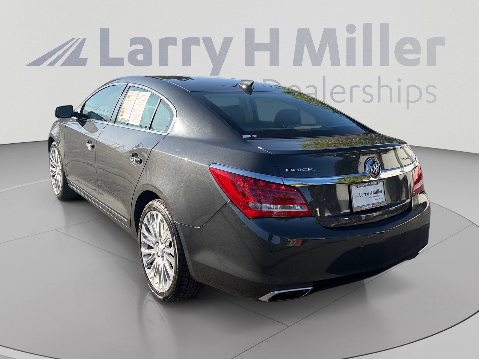 Used 2015 Buick LaCrosse Premium w/ Driver Confidence Package #1 FWD image 3