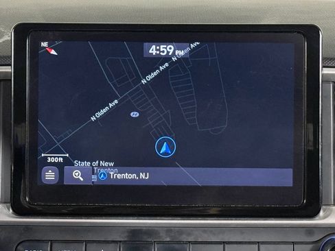 Used 2021 Hyundai Venue SEL w/ Premium Package FWD image 36