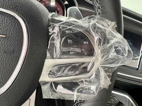 Used 2023 Dodge Challenger SRT Hellcat image 17