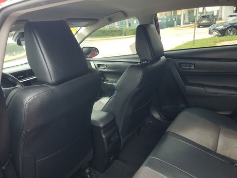 Used 2019 Toyota Corolla SE image 12