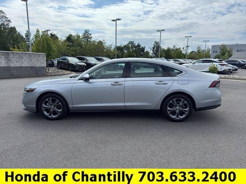 Certified 2023 Honda Accord EX image 4