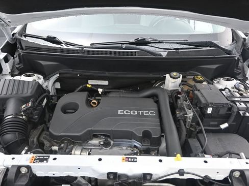Used 2020 Chevrolet Equinox LS FWD image 12