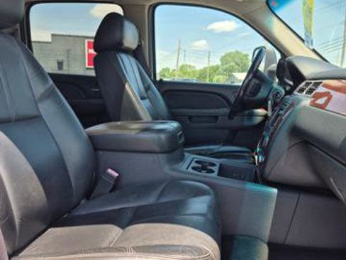 Used 2011 Chevrolet Silverado 3500 LTZ w/ LTZ Plus Package AWD/4WD image 12