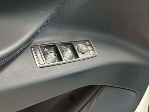 Used 2020 Tesla Model X Long Range image 10