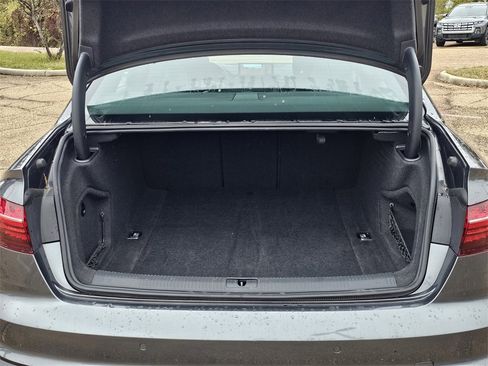 Used 2024 Audi A4 2.0T Premium Plus image 28