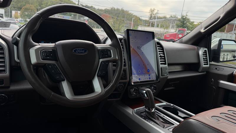 Used 2019 Ford F150 King Ranch w/ Equipment Group 601A Luxury AWD/4WD image 28