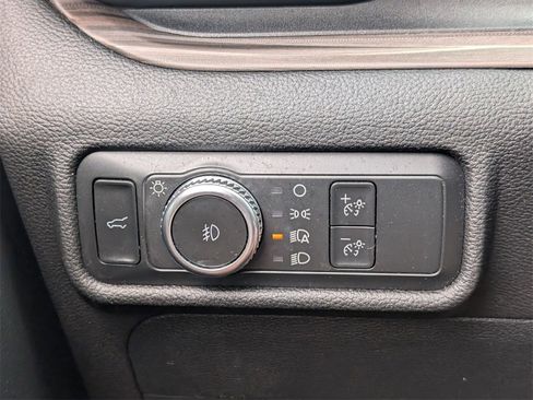 Used 2022 Ford Explorer Limited w/ Equipment Group 301A image 22