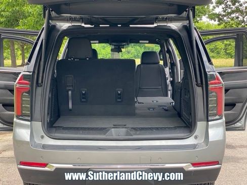 Used 2025 Chevrolet Tahoe LT AWD/4WD image 46