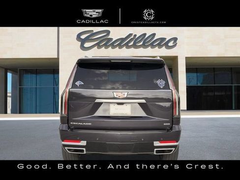 Used 2025 Cadillac Escalade ESV Premium Luxury w/ Touring Package AWD/4WD image 4