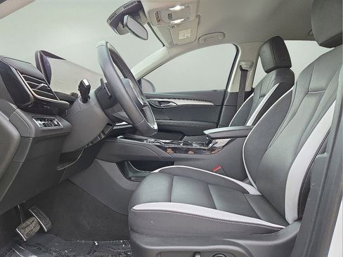 Used 2025 Buick Envision Sport Touring image 23