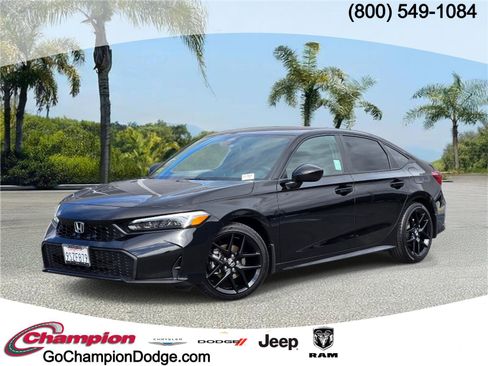Used 2025 Honda Civic Sport image 1