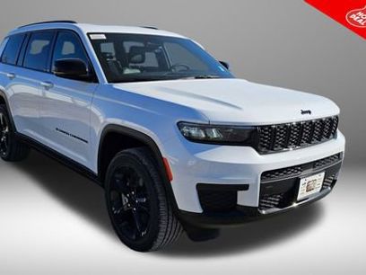 New 2025 Jeep Grand Cherokee L Altitude