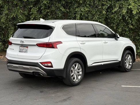 Used 2019 Hyundai Santa Fe SEL FWD image 8