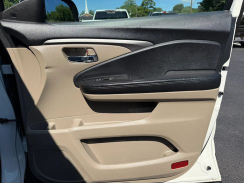 Used 2019 Honda Pilot EX-L image 27