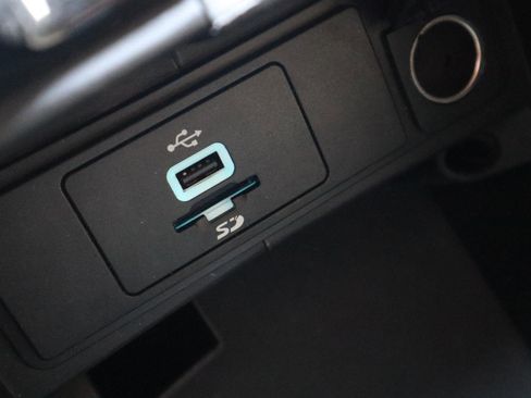 Used 2016 Ford Fusion SE w/ Equipment Group 202A image 81