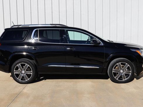 Used 2019 GMC Acadia Denali w/ Technology Package image 6
