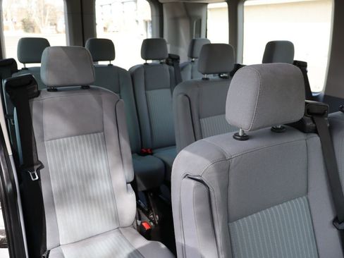 Used 2017 Ford Transit 350 XLT image 23