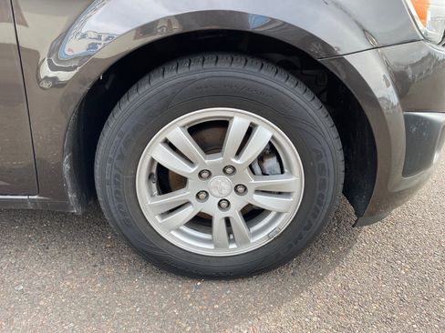 Used 2016 Chevrolet Sonic LT image 22