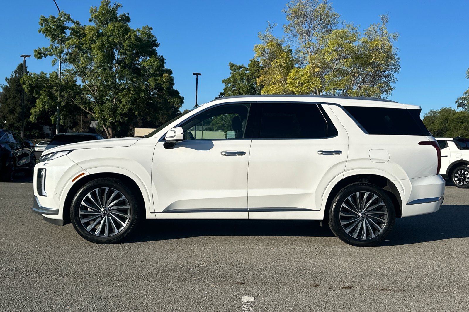 Certified 2023 Hyundai Palisade Calligraphy AWD/4WD image 7
