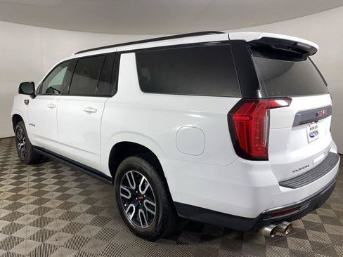 Used 2023 GMC Yukon XL AT4 w/ AT4 Premium Plus Package AWD/4WD image 29