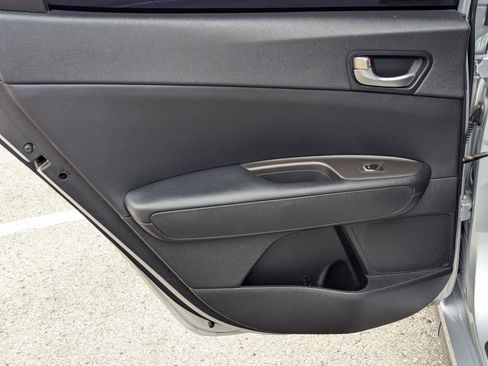 Used 2020 Kia Optima SE image 14