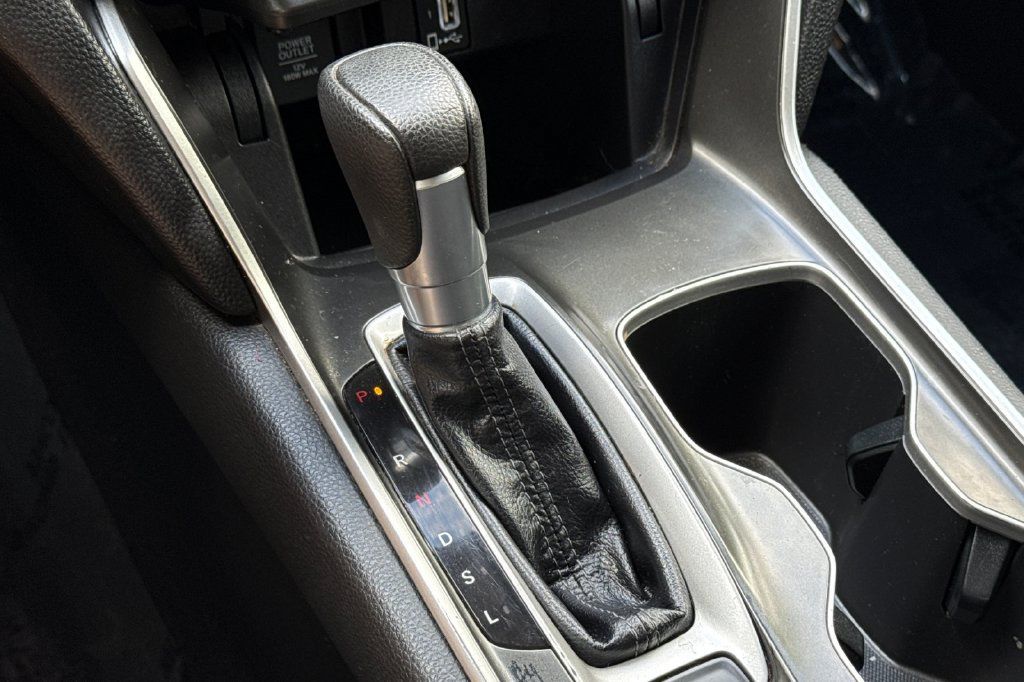Used 2018 Honda Accord EX image 20