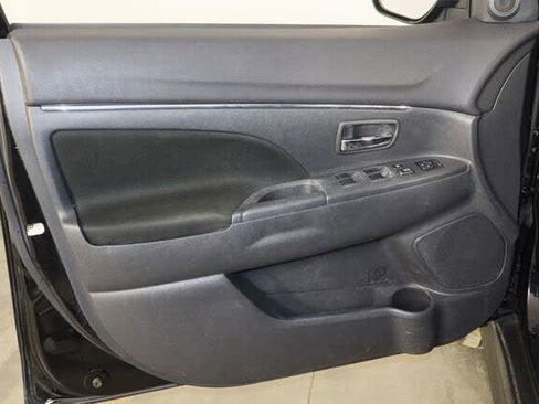 Used 2024 Mitsubishi Outlander Sport ES AWD/4WD image 24
