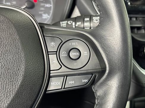 Certified 2023 Toyota Corolla Cross SE image 16