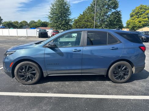 Used 2024 Chevrolet Equinox LS w/ LS Convenience Package FWD image 2