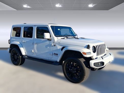 Used 2022 Jeep Wrangler Unlimited High Altitude image 7