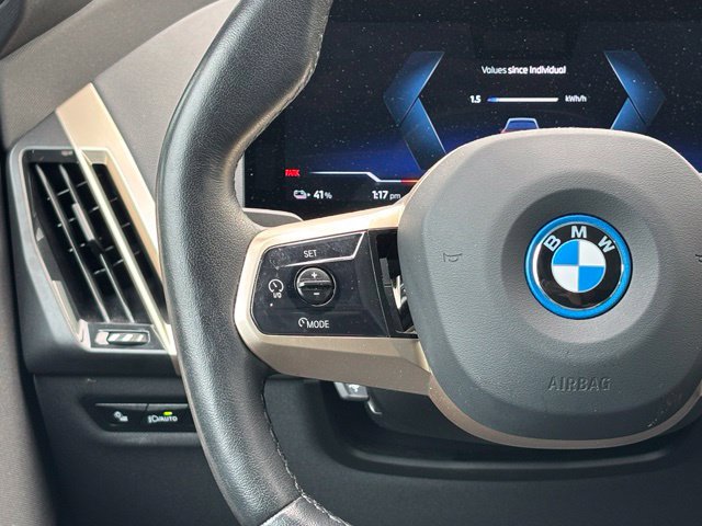 Used 2024 BMW iX xDrive50 w/ Sport Package AWD/4WD image 21