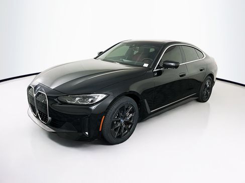 Used 2023 BMW i4 eDrive35 w/ Premium Package RWD image 3