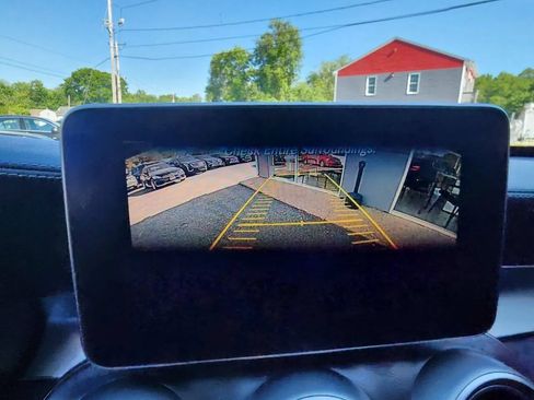Used 2016 Mercedes-Benz C 300 4MATIC Sedan image 21