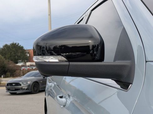 New 2025 Ford Expedition Max Active image 13